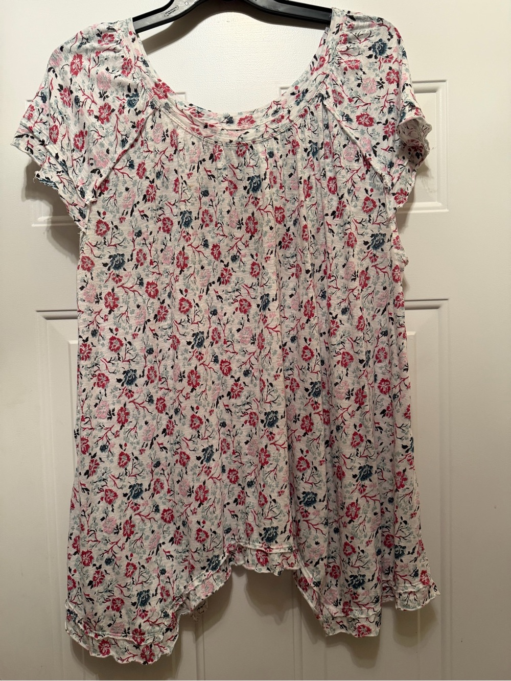 True Craft Floral Scoop Neck Short Sleeve Tunic - Pink & Green on White